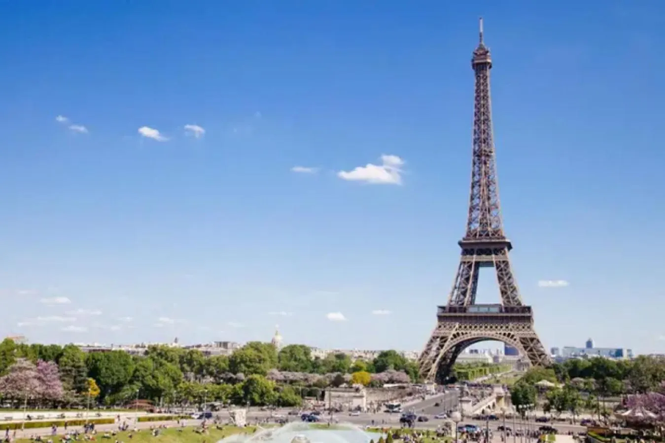 Amazing Studio On The Most Prestigious Street Paris