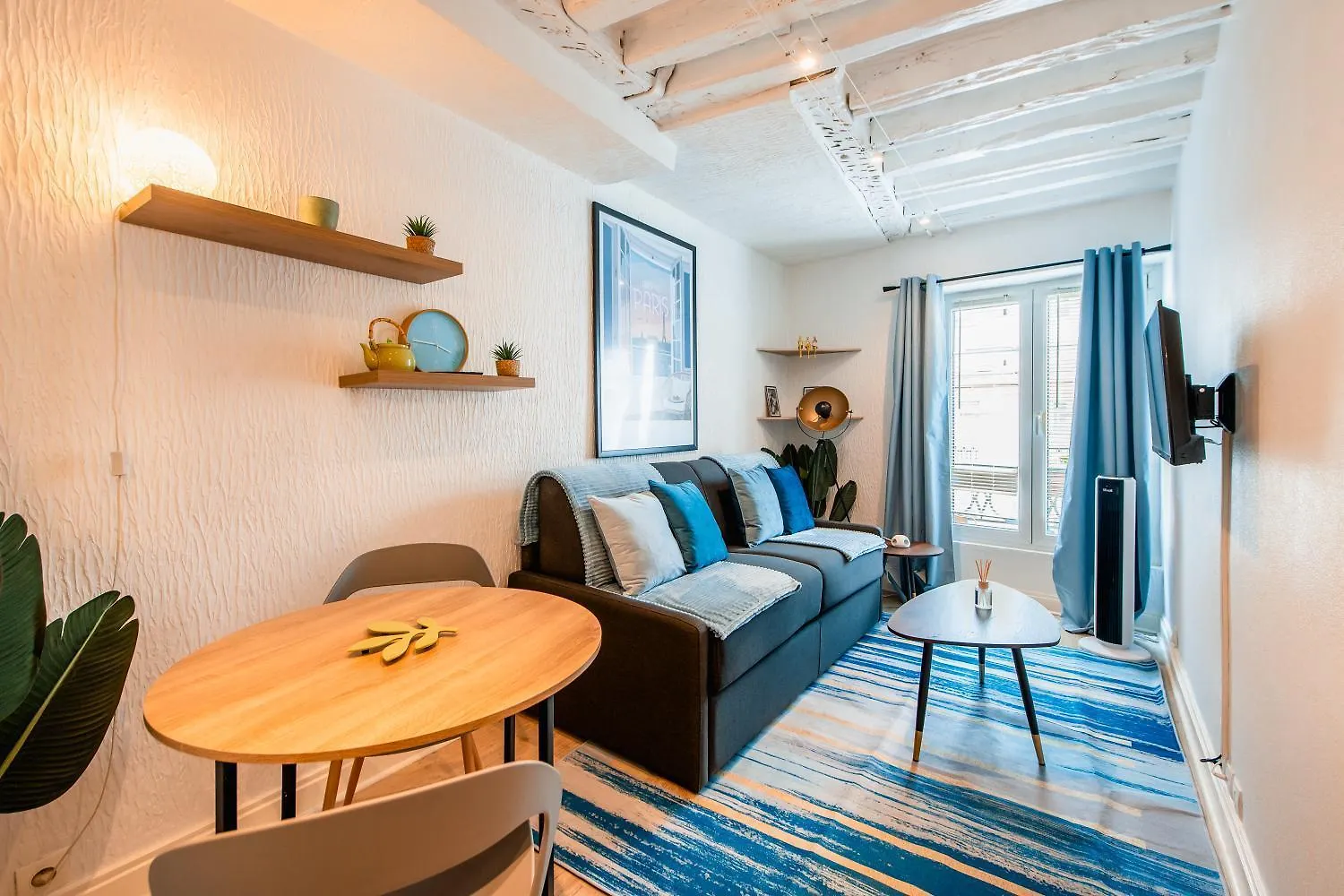Amazing Studio On The Most Prestigious Street Paris 0*,